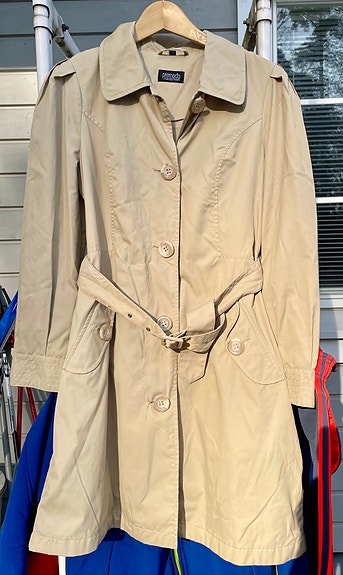 Premoda trenssi takki 40