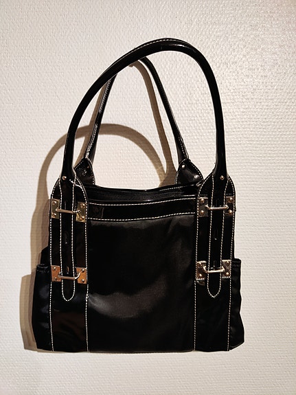 Vintage Global Accessories laukku – mummuni 90-luvun laukku