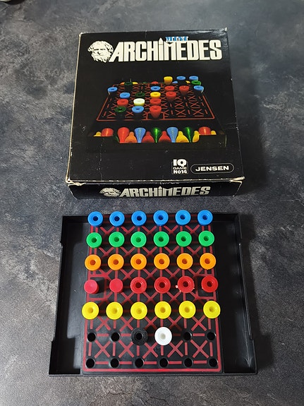Mini Archimedes peli
