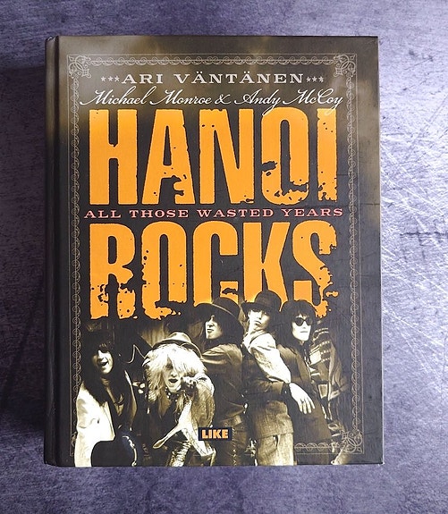 Hanoi Rocks - All Those Wasted Years (kovakantinen 1. painos)