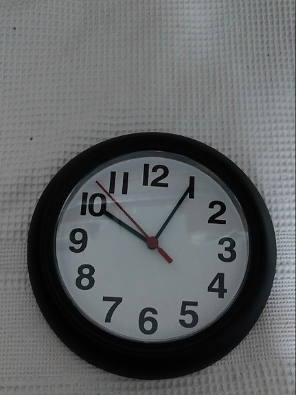 Seinäkello halk. 24 cm