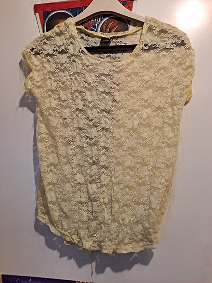 Gina Tricot naisten pitsipaita XS keltainen