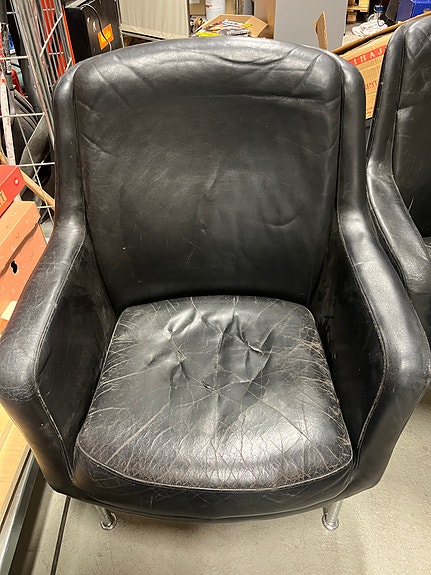 2 kpl Tanskalainen Design nahkatuoli