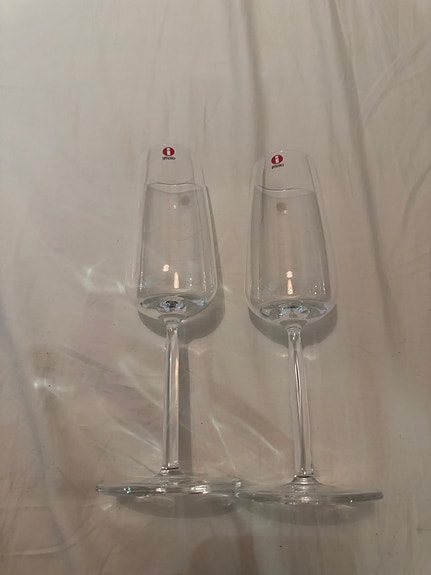 Uudet Iittala Essence kuohuviinilasit 21 cl