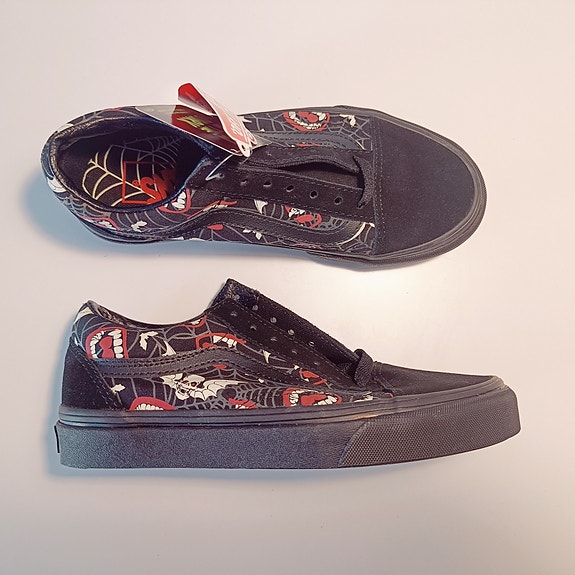 Lasten Vans kengät