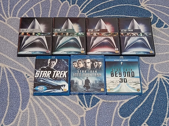 Star Trek Paketti DVD + Blu Ray