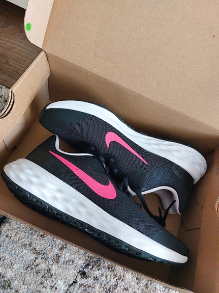 Naisten Nike lenkkarit