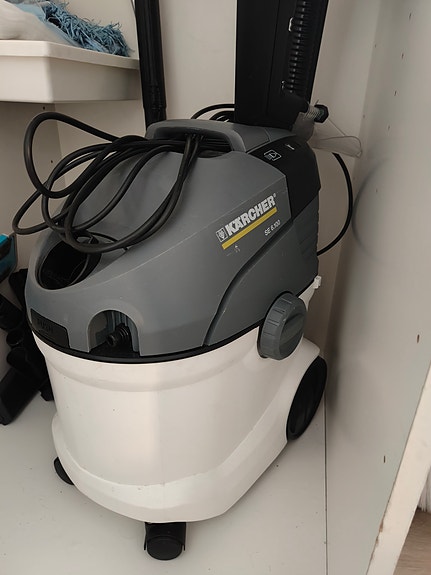 Vuokrataan Kärcher tekstiilipesuri