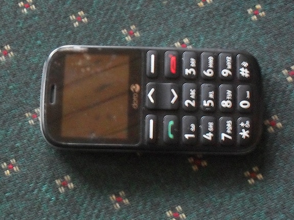 DORO seniori puhelin