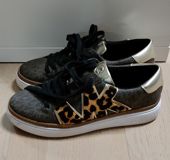 Michael Kors tennarit koko 38