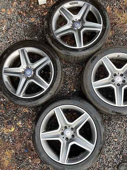 Mercedes Benz AMG vanteet