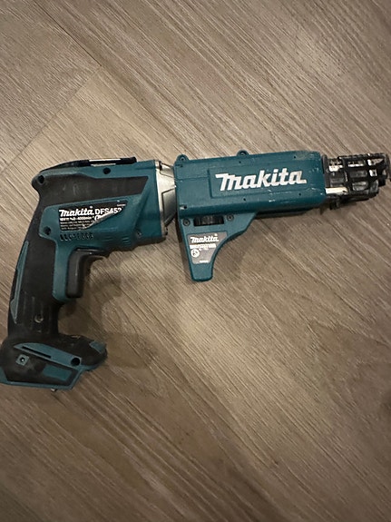 Makita akku nauharuuvinväännin