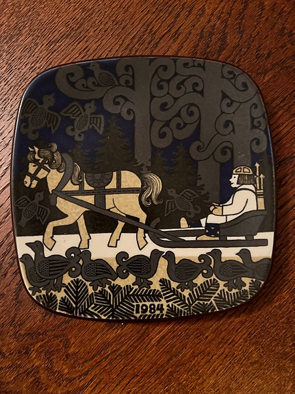 Arabia Kalevala vuosilautanen 1984