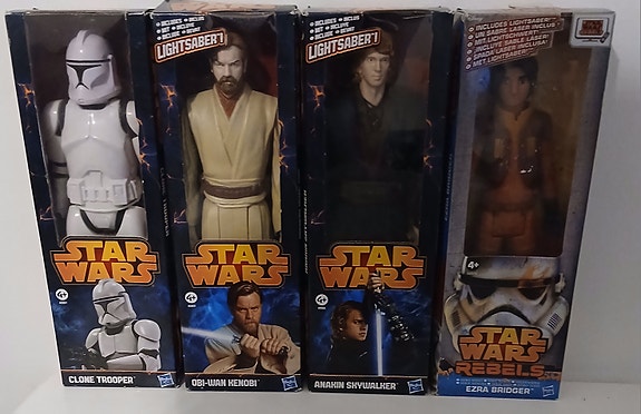 4 kpl Star Wars figureja (uusi)