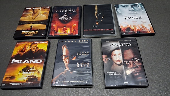 Hyväkuntoisia trilleri / jännitys DVD-elokuvia  7 kpl