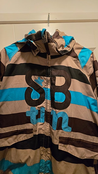 Product image 2 of 9