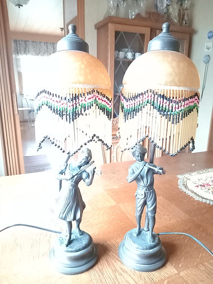 Upea pöytävalaisinpari