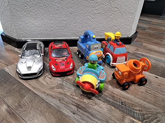 Isot autot