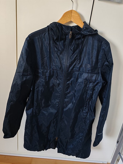 The North Face naisten sadetakki S