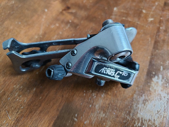 Shimano Altus 7-S Takavaihtaja