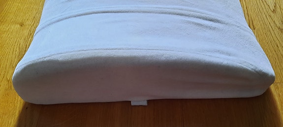 Istuimen selkätuki