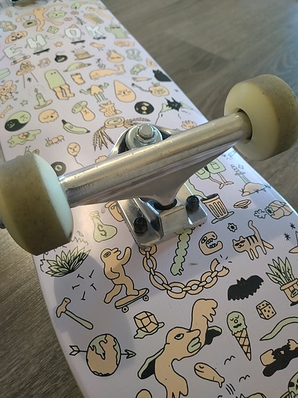 Product image 2 of 4