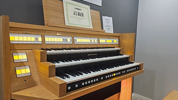 Product image 5 of 9