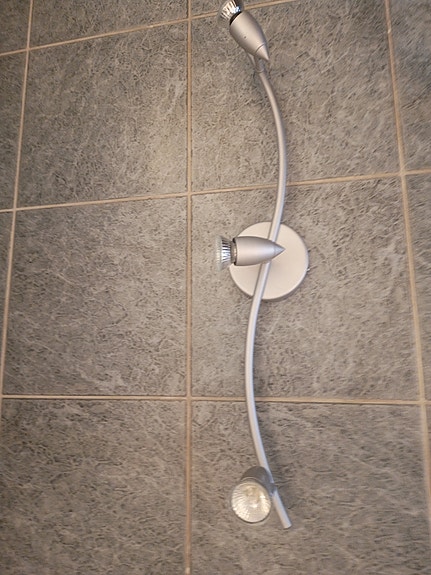 Halogeeni kattovalaisin
