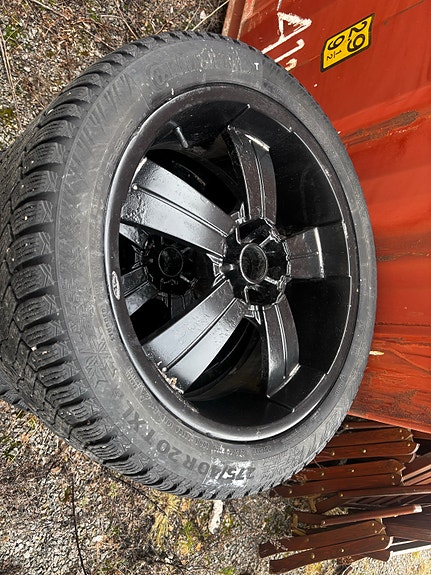 Bmw x5 vanteet ja renkaat