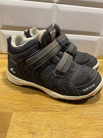 Viking goretex välikausilenkkarit 30