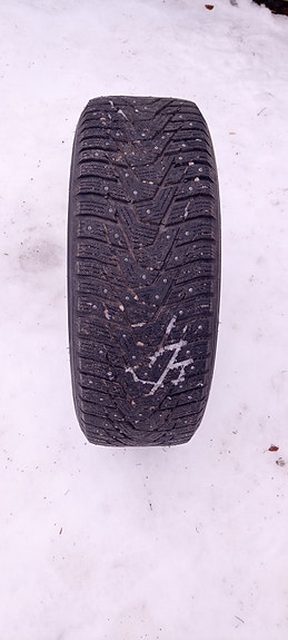 Nastarenkaat Hankook