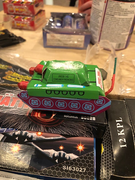 Product image 9 of 10