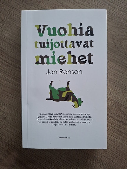 Jon Ronson - Vuohia tuijottavat miehet