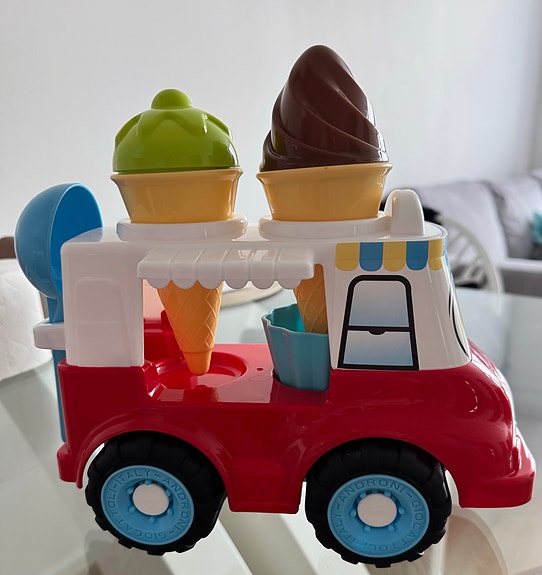 Jäätelöauto lelu