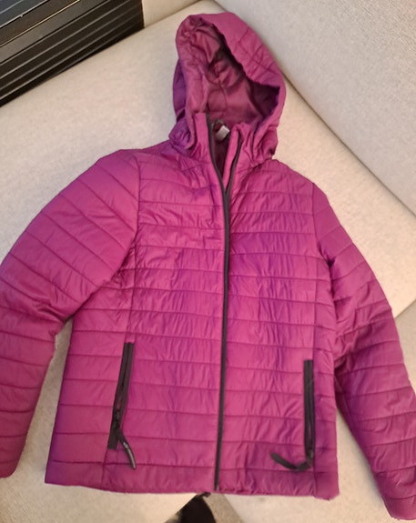 Karhu tyttöjen toppatakki koko 150