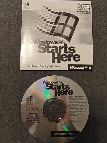 Microsoft Windows 98 Starts Here CD-rom-opas
