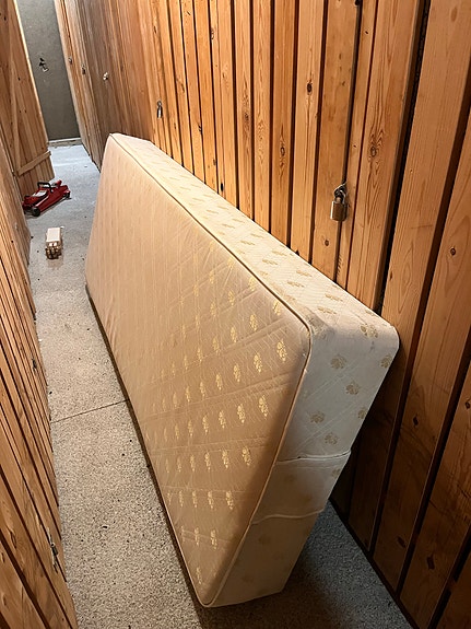 sänky + patja 80x200