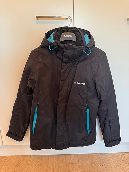 Everest talvitakki 38