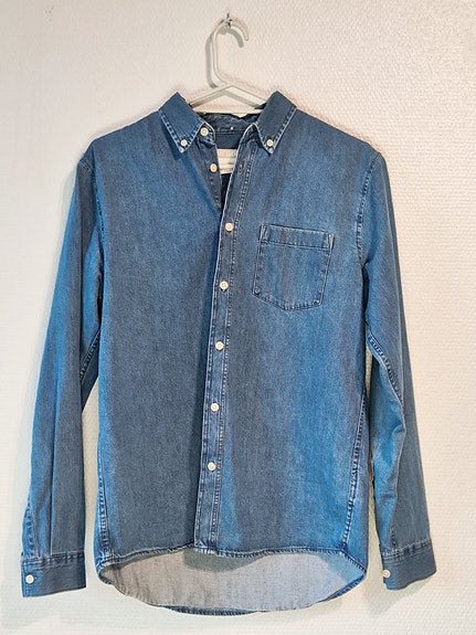 Denim kauluspaita S – 100% puuvillaa – hyvä kunto