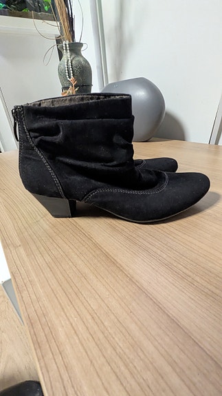 Tamaris saappaat koko 40/ musta