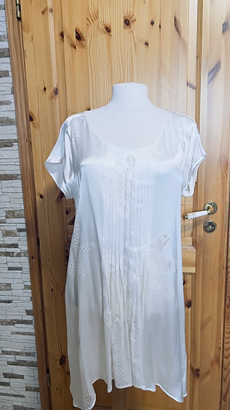 HIGHT (Ranska) elegantti valkoinen tunikka