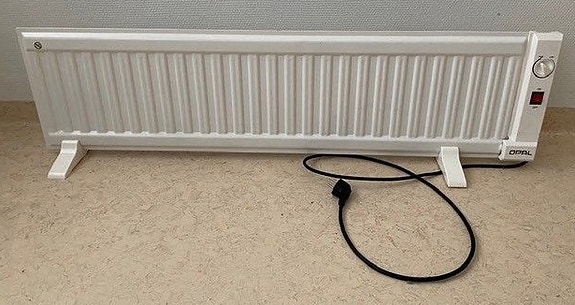 Öljytäytteinen Sähkölämmitin 120cm Litteä ja pitkä lämmitin.