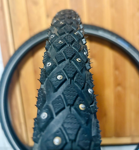 Schwalbe Marathon polkupyörän 28” nastarenkaat 2kpl (42-622)