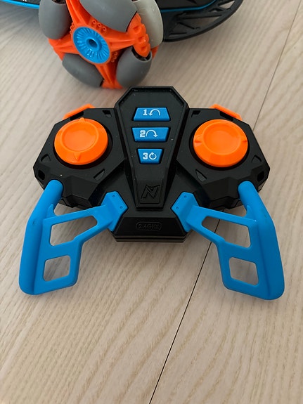 Product image 2 of 9