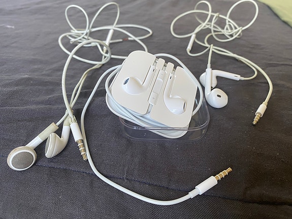 i phonen kuulokkeita 3kpl
