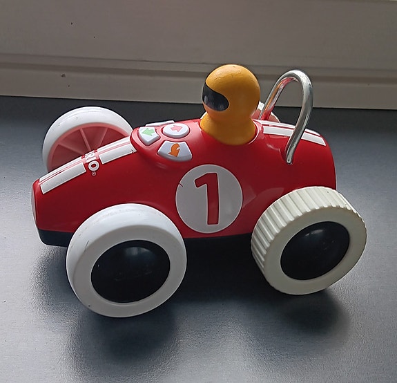 Brio kilpa-auto