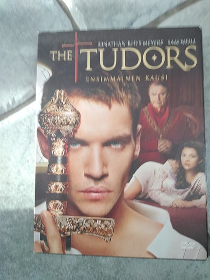 The Tudors ensimmäinen kausi DVD