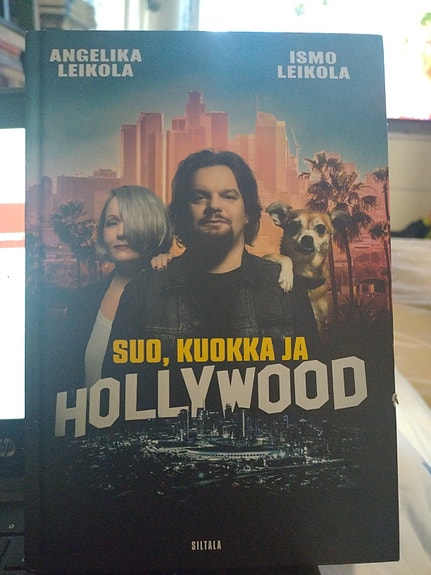 Suo, kuokka ja Hollywood - Ismo & Angelika Leikola
