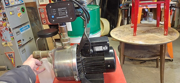 Grundfos JP5 775W vesiautomaatti