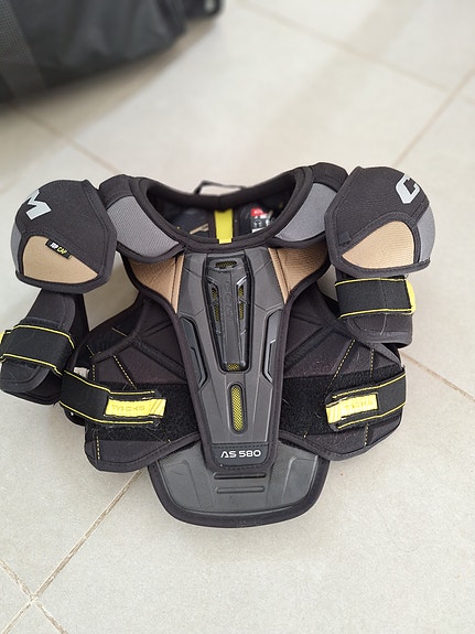 CCM Tacks Junior L rintapanssari